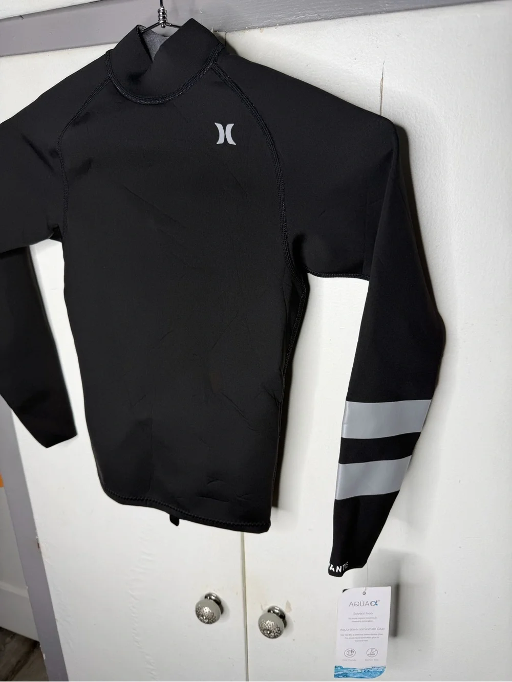 Hurley Men's Men's Advantage Plus 1/1 Jacket Swim Wet Rash Guard XS Black NWT